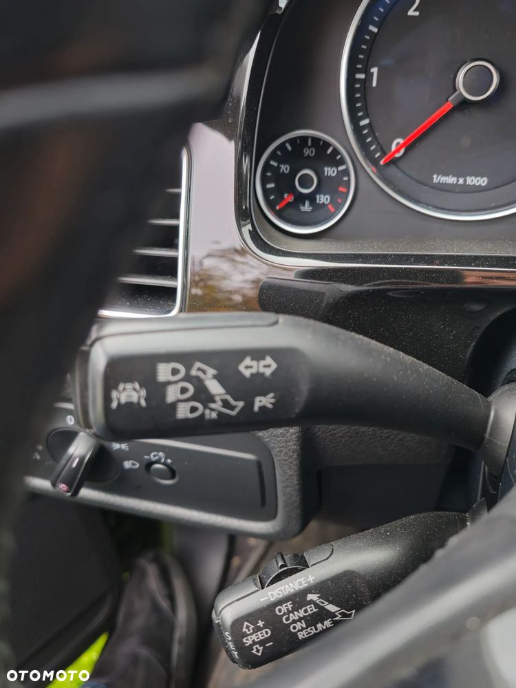 Volkswagen Touareg 3.0 V6 TDI BMT - 22