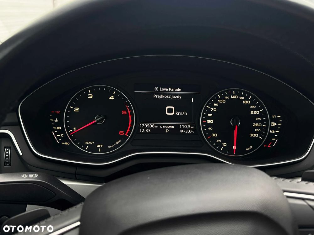 Audi A4 Avant 2.0 TDI S tronic - 38