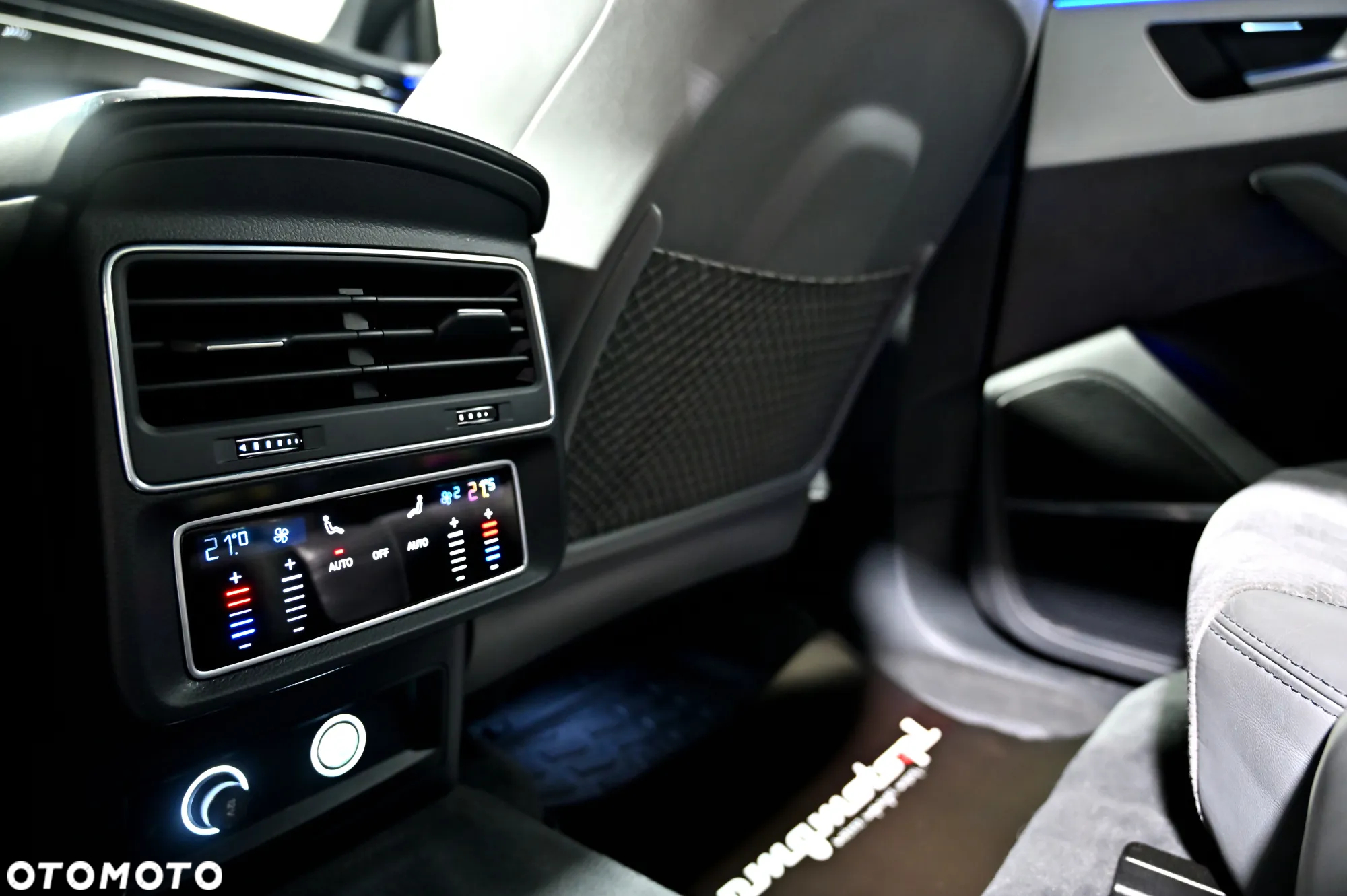 Audi SQ8 - 17