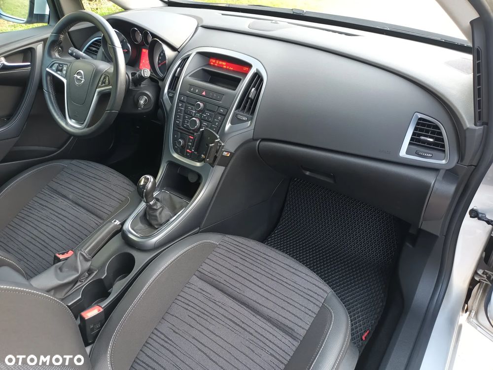 Opel Astra 1.6 Enjoy - 15