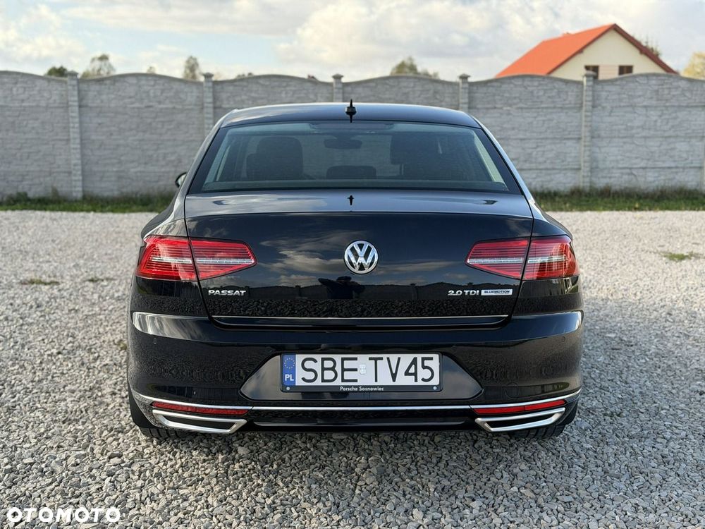 Volkswagen Passat - 38
