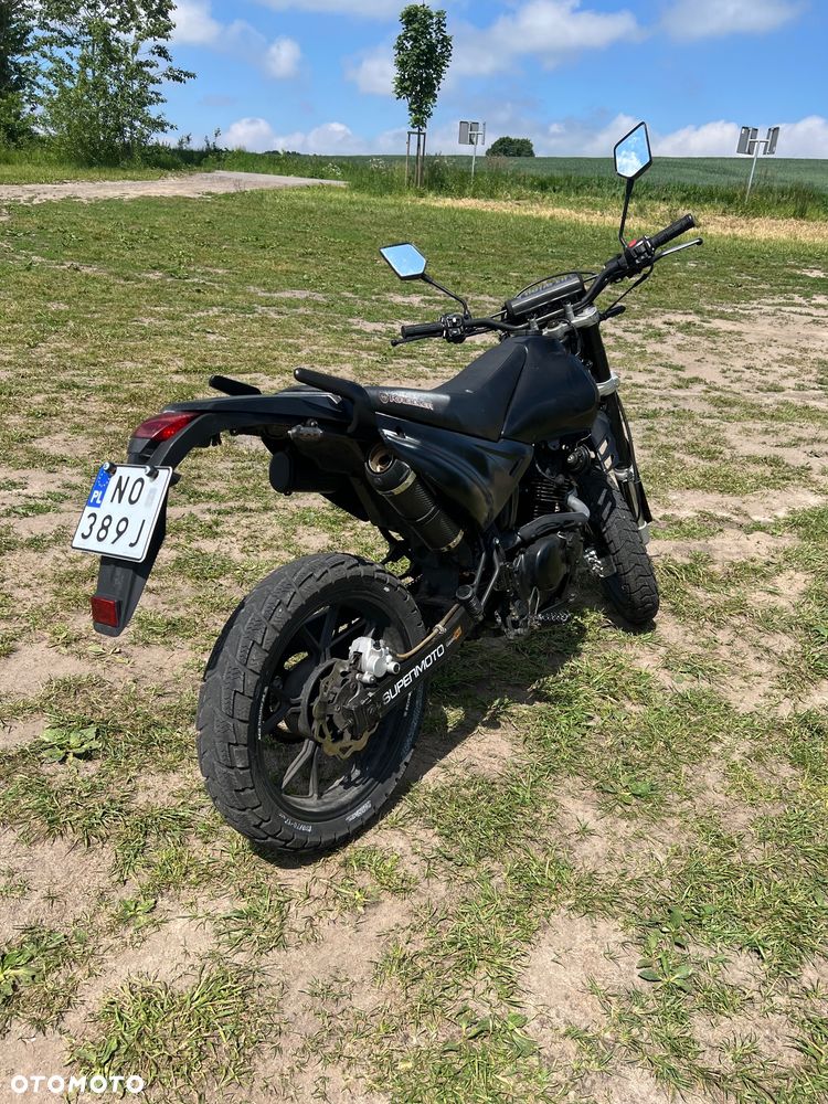 Suzuki Inny - 4