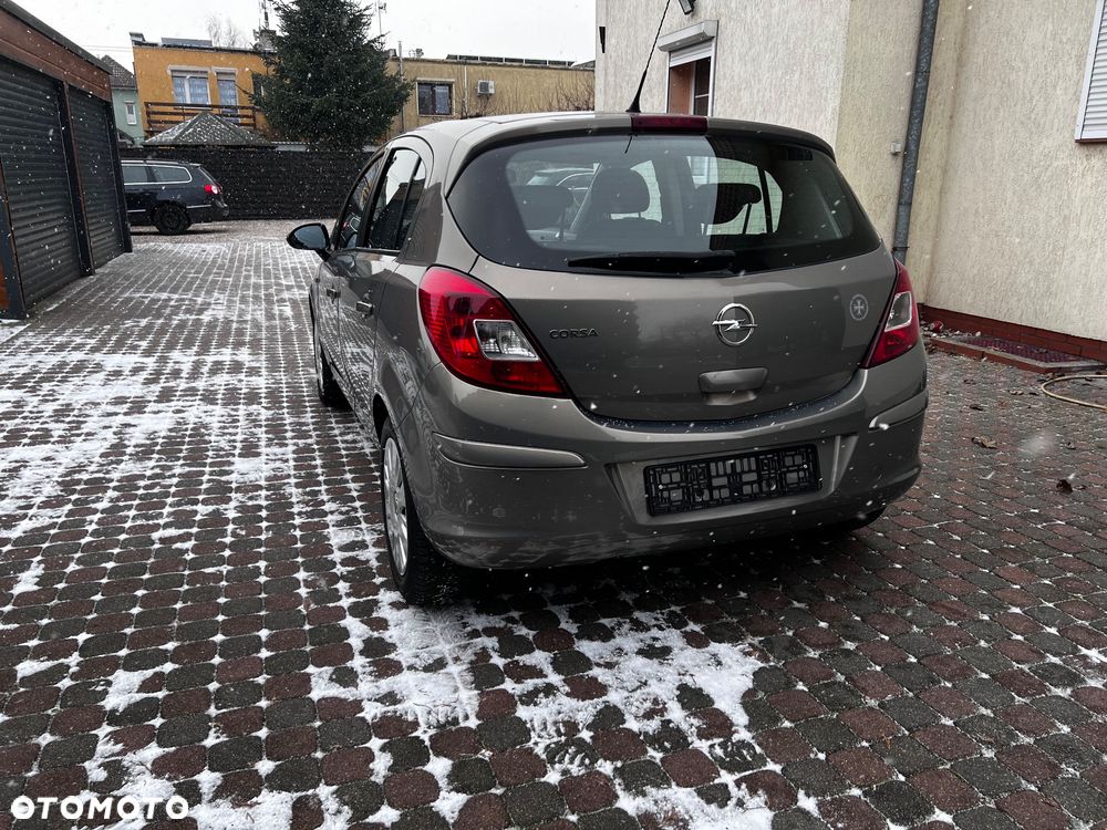 Opel Corsa 1.2 16V Enjoy - 5