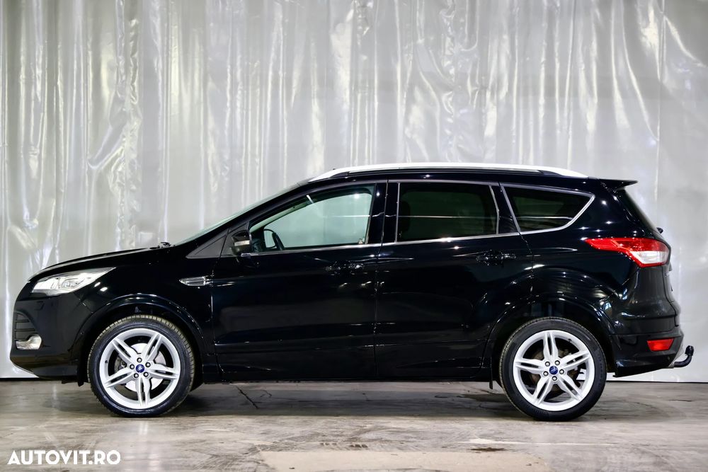 Ford Kuga 2.0 TDCi 4x4 Aut. ST-Line - 41