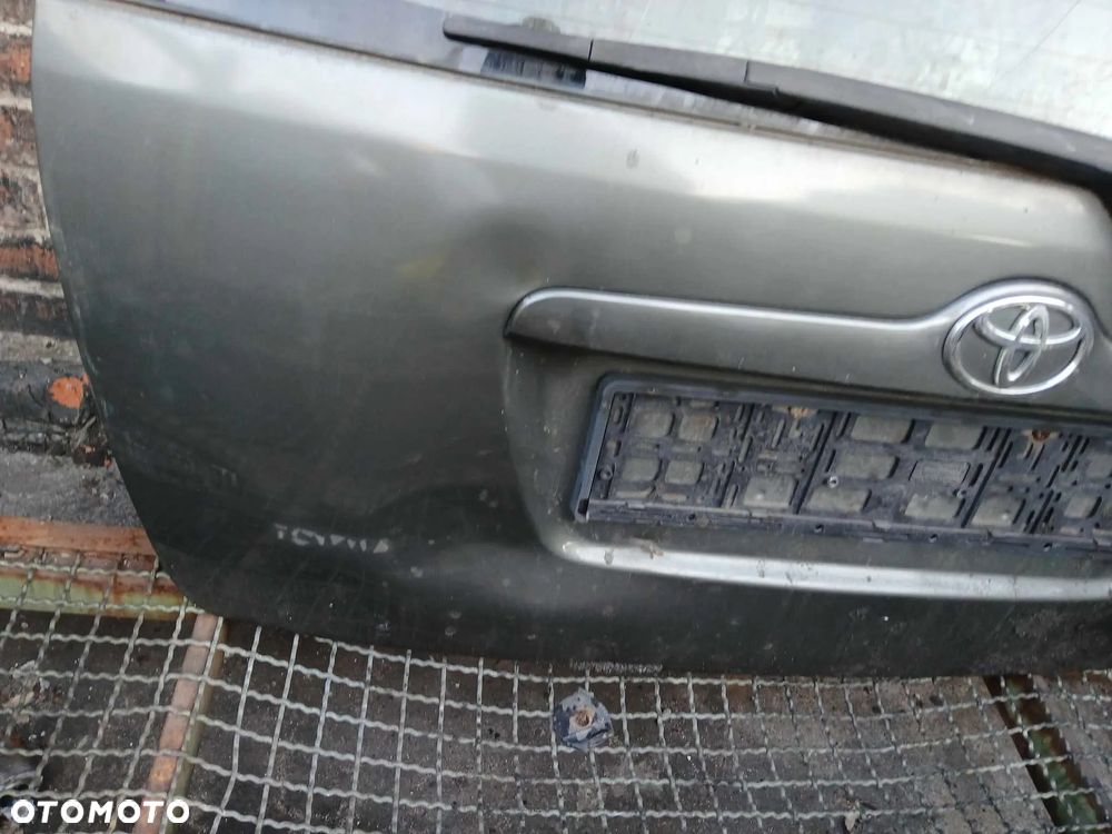 Toyota Corolla E12 Kombi Klapa bagażnika (wgniotki) - 4