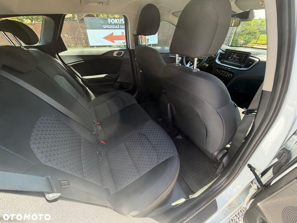 Kia Ceed 1.0 T-GDI S - 32