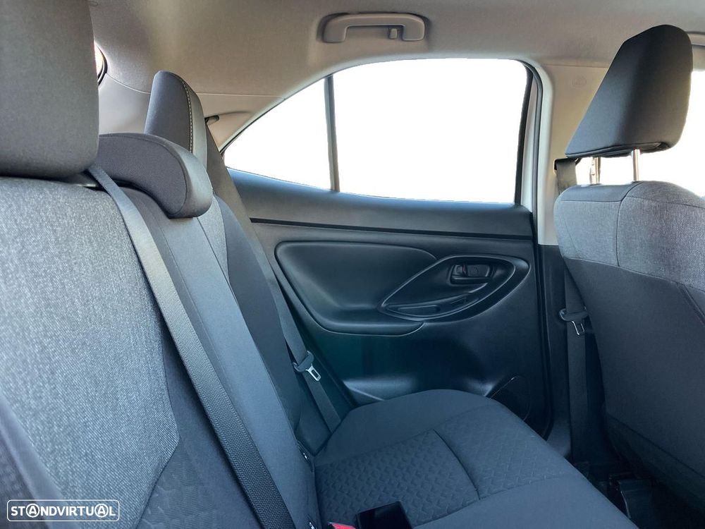 Toyota Yaris Cross 1.5 HDF Comfort Plus - 7