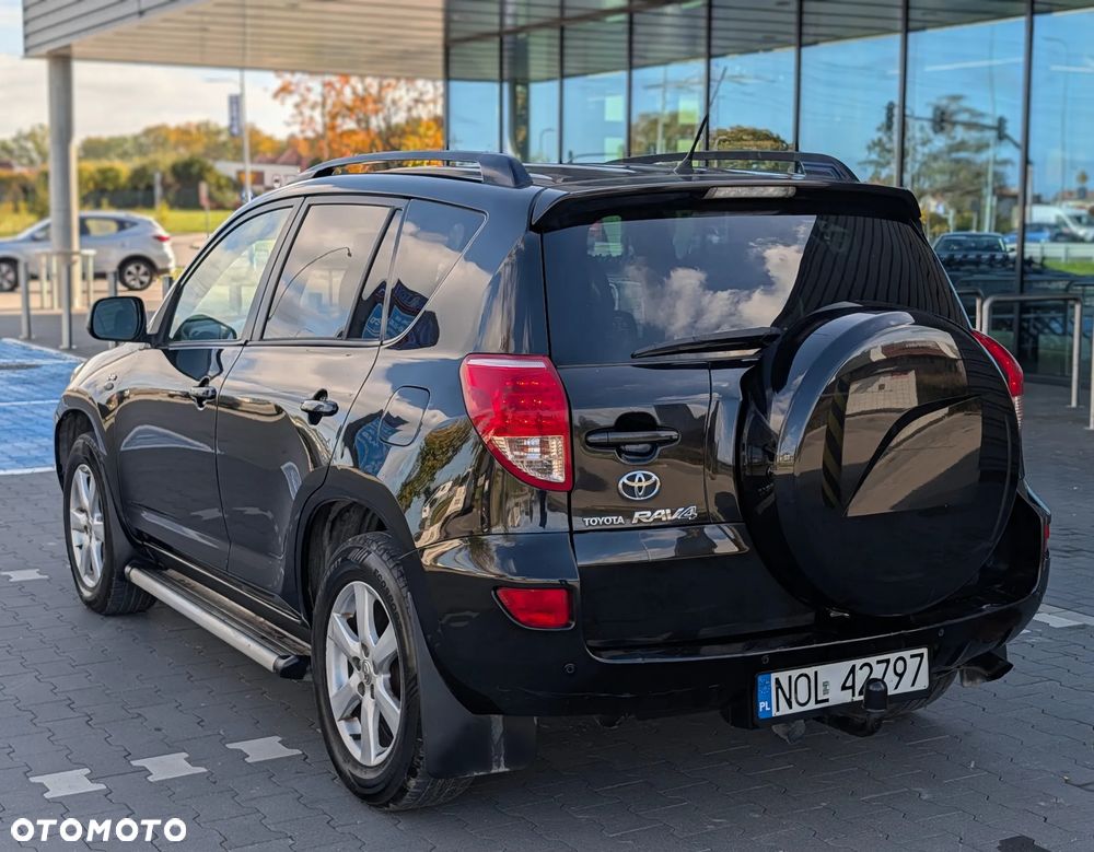 Toyota Rav4 2008 photo 2