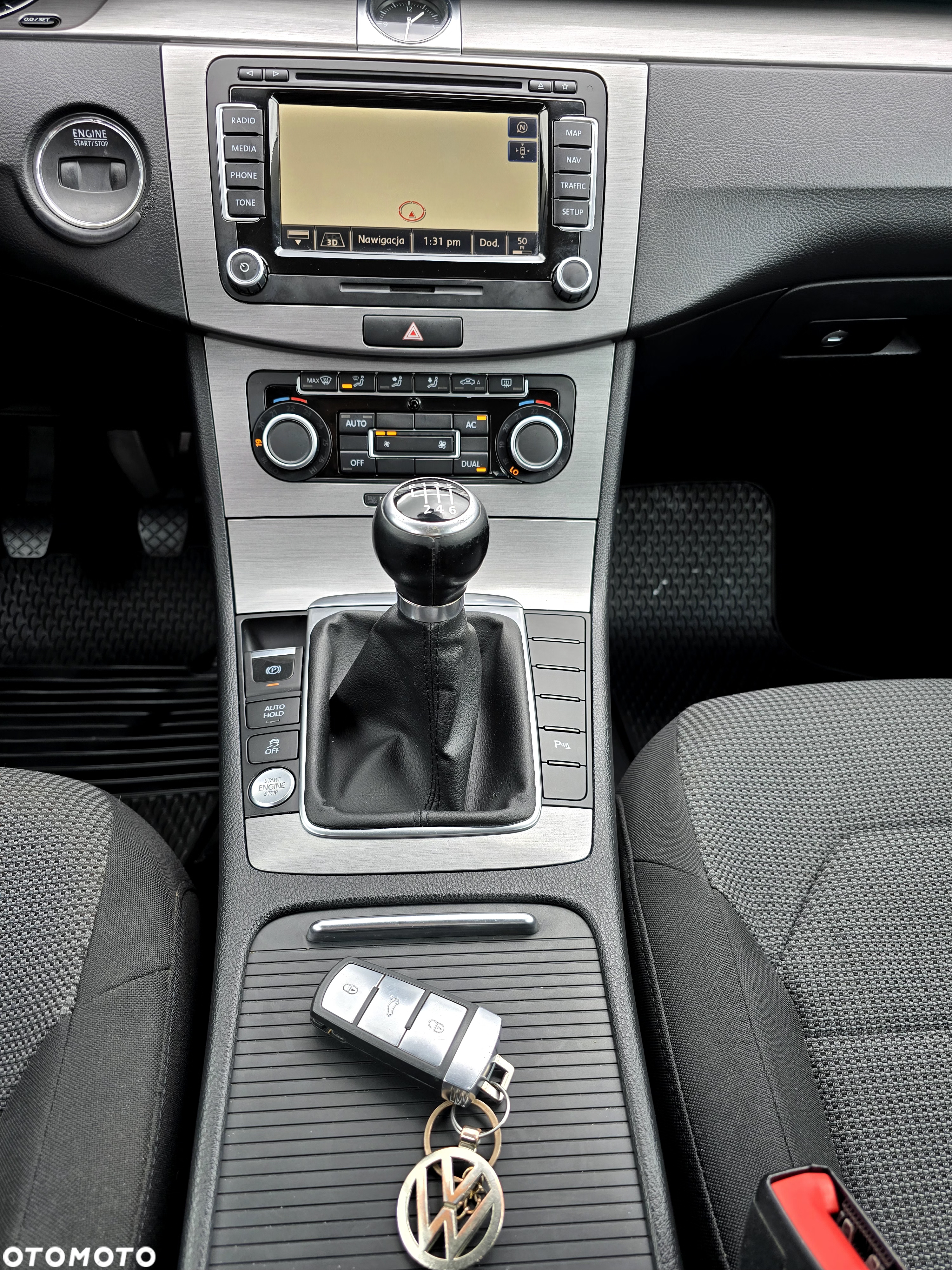 Volkswagen Passat 1.8 TSI Highline - 17