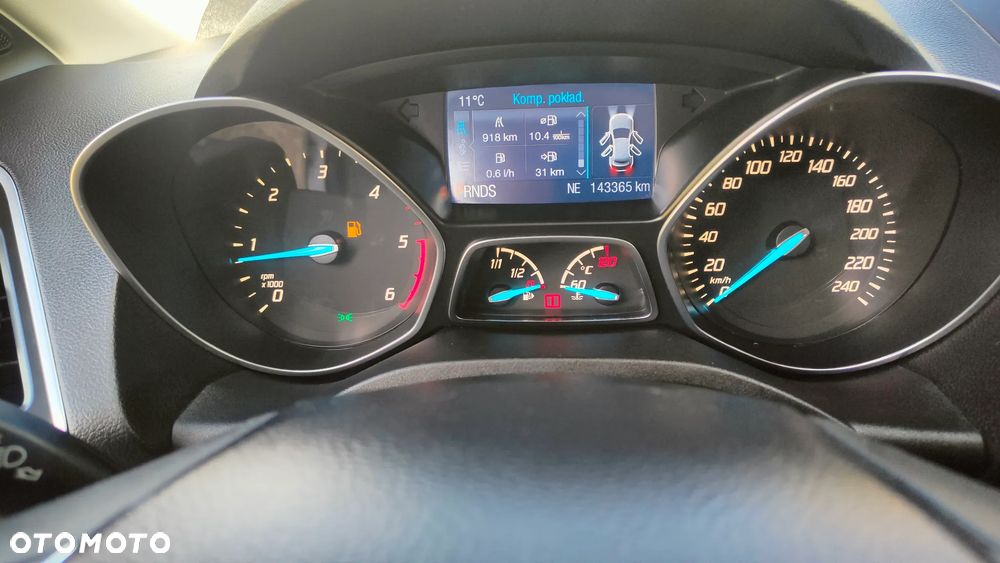 Ford Kuga - 23