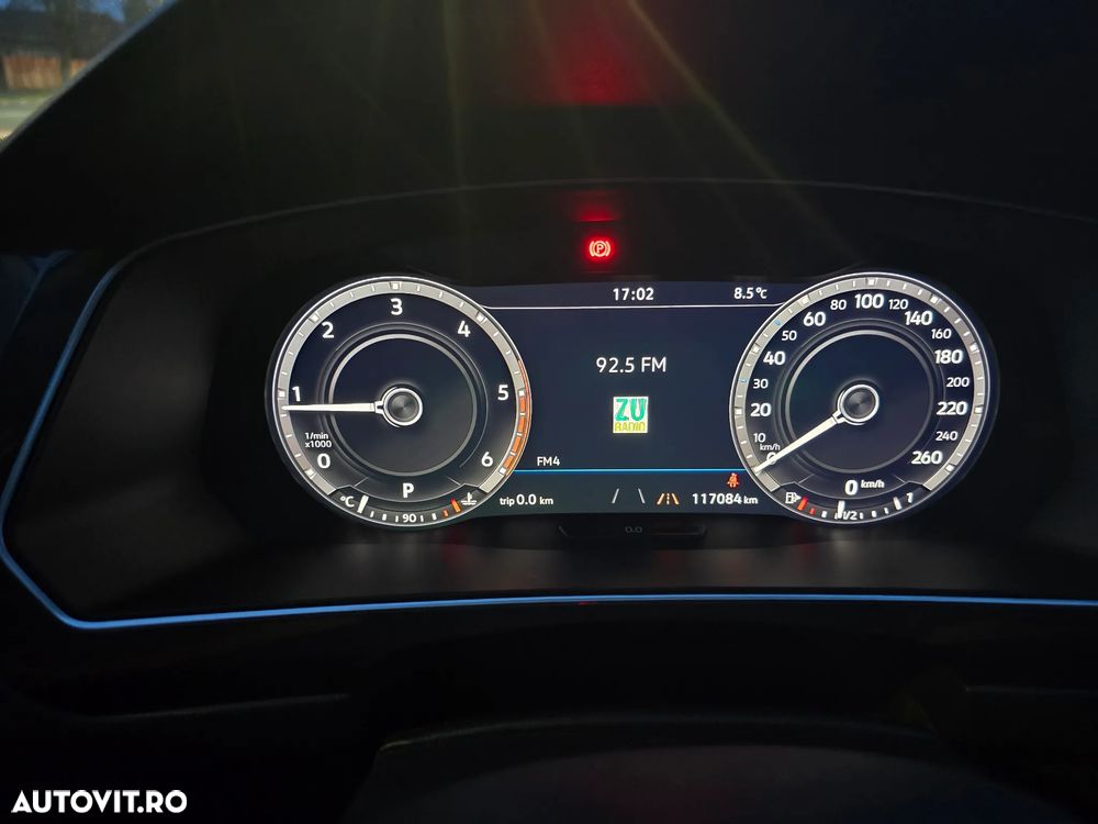 Volkswagen Tiguan 2.0 TDI SCR 4MOTION DSG Comfortline - 7