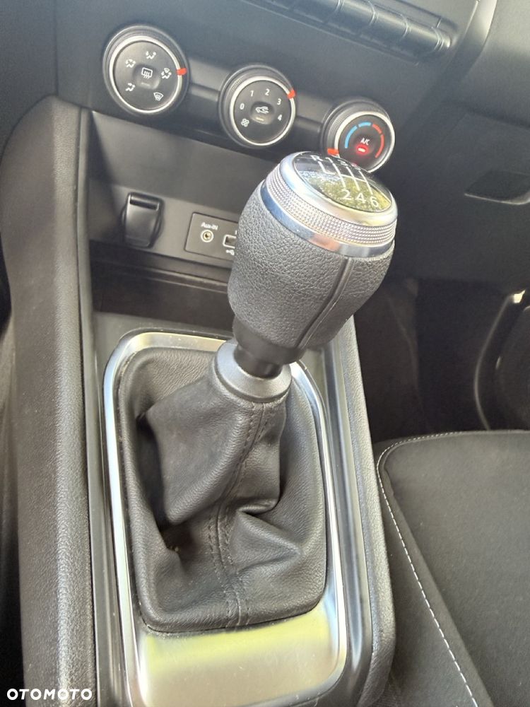 Renault Captur - 13