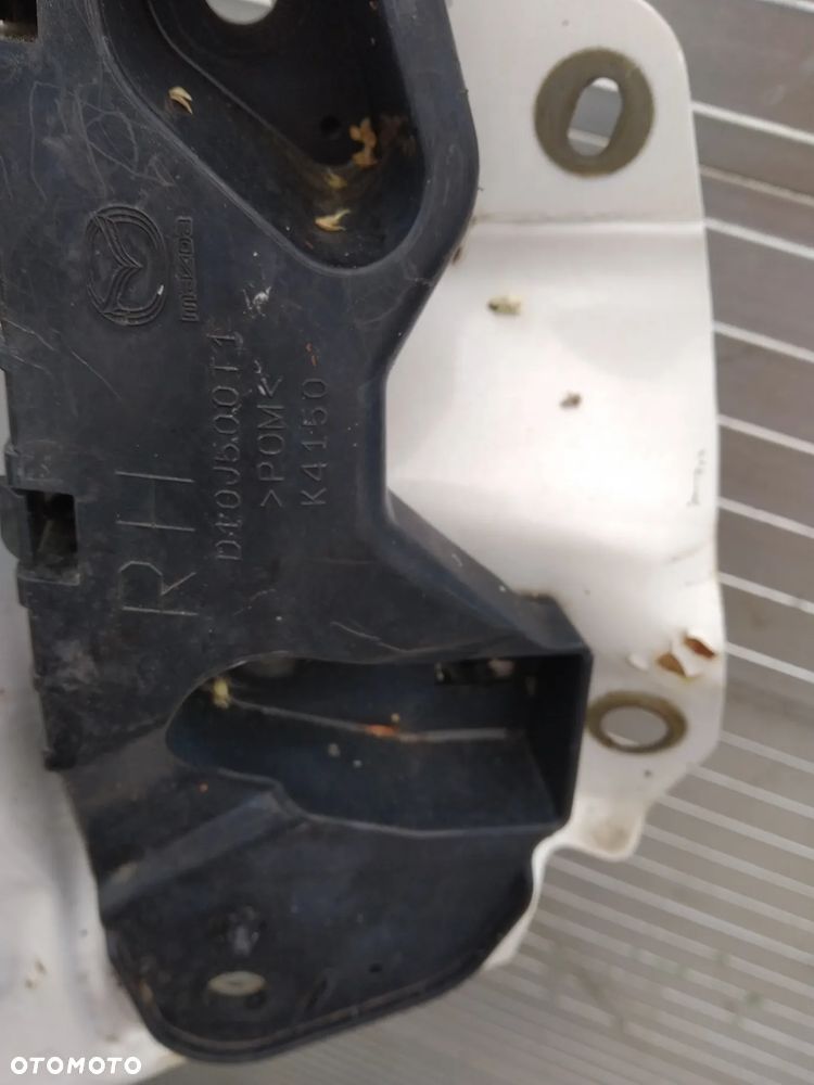 F830/F903 PRAWY BŁOTNIK MAZDA CX-3 2015- - 2