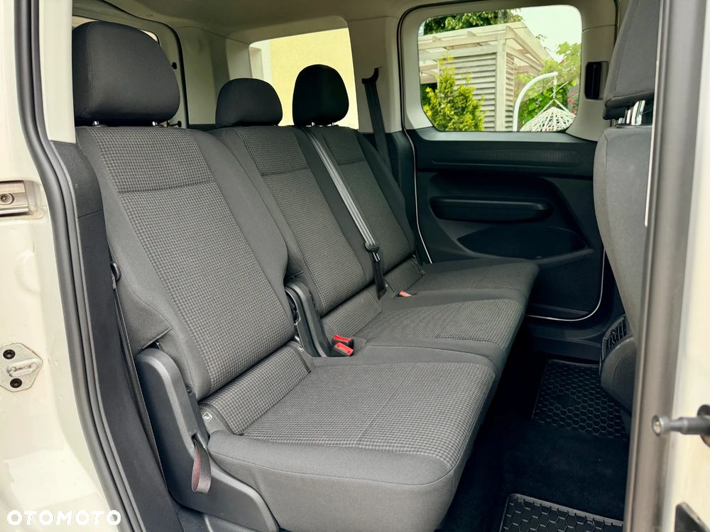 Volkswagen Caddy 2.0 TDI Comfortline - 36