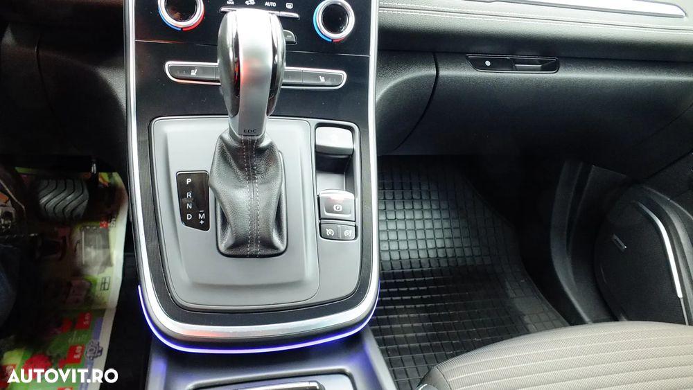 Renault Scenic BLUE dCi 120 EDC BOSE EDITION - 17