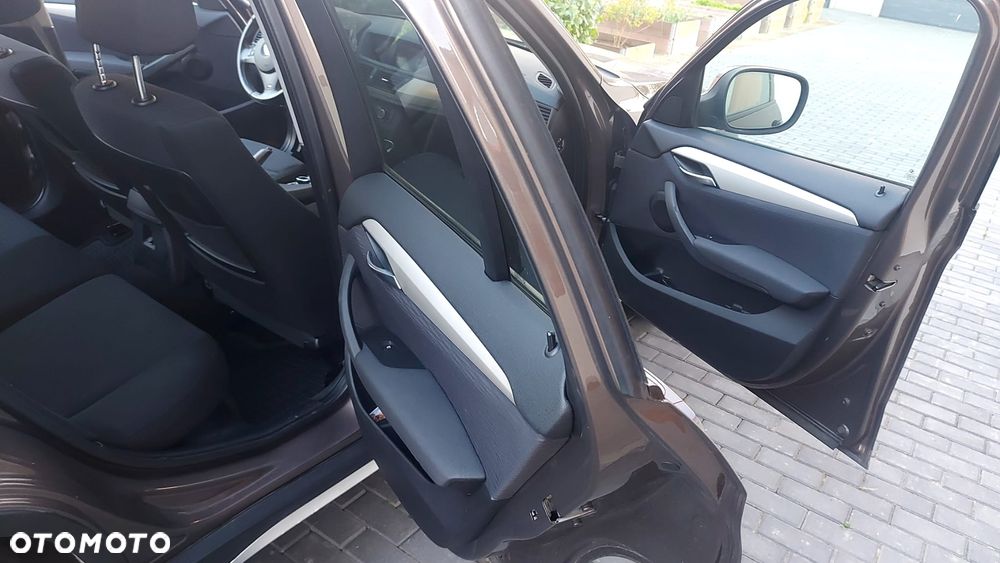 BMW X1 xDrive20d - 9