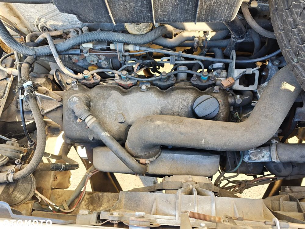 Peugeot J5 - 16