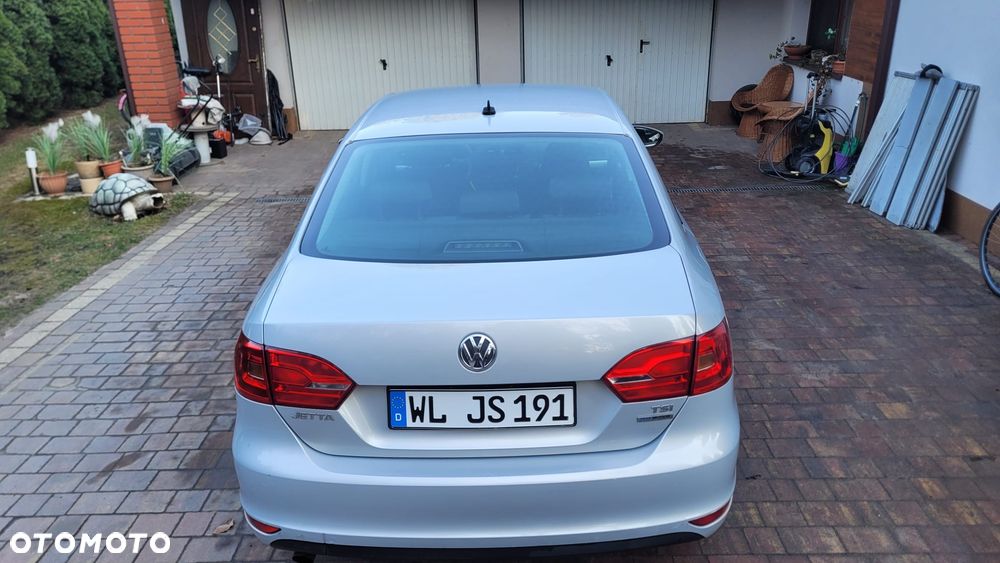 Volkswagen Jetta 1.2 TSI BlueMotion Technology Comfortline - 36