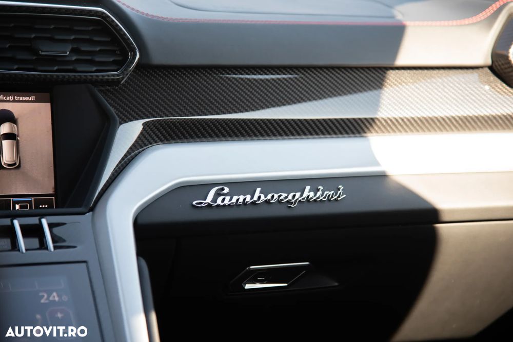 Lamborghini URUS Standard - 27