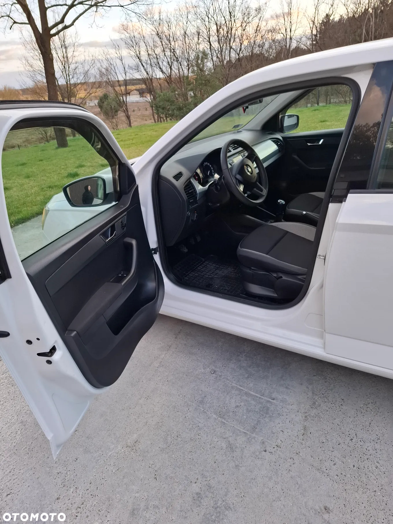 Skoda Fabia 1.0 Active - 10