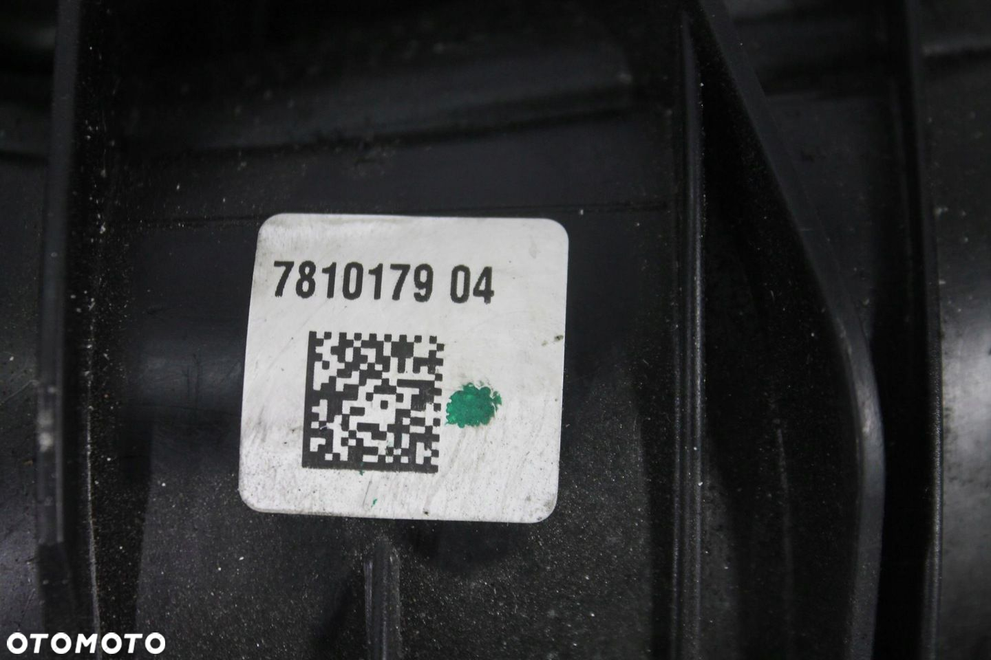KOLEKTOR SSĄCY 7810179 BMW E90 E91 2.0D 04-12 - 3