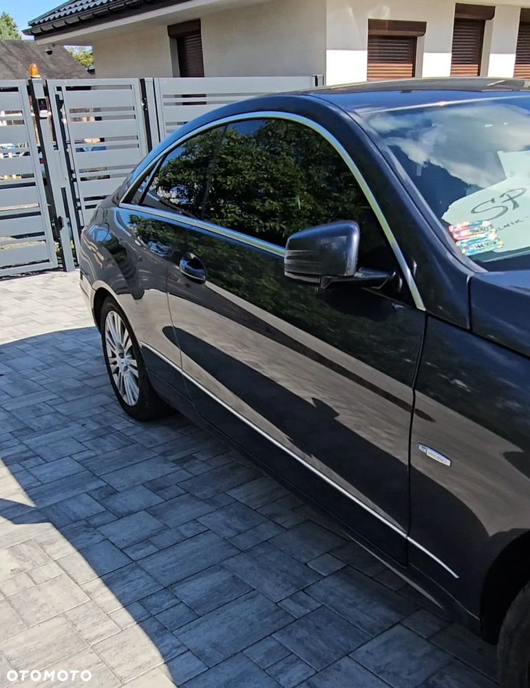 Mercedes-Benz Klasa E 350 CDI BlueEff - 12