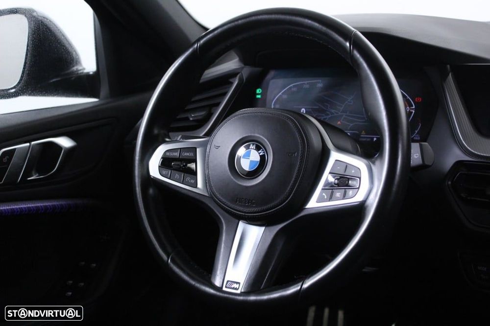 BMW 116 d Pack Desportivo M Auto - 16