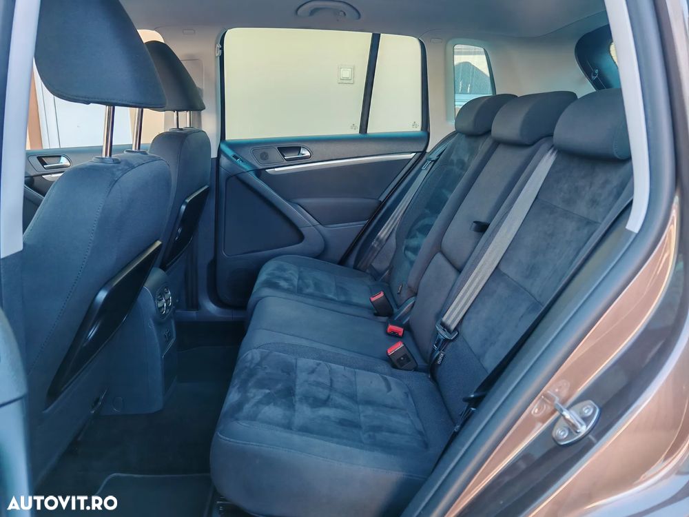 Volkswagen Tiguan 2.0 TDI DPF 4Motion DSG Sport & Style - 8