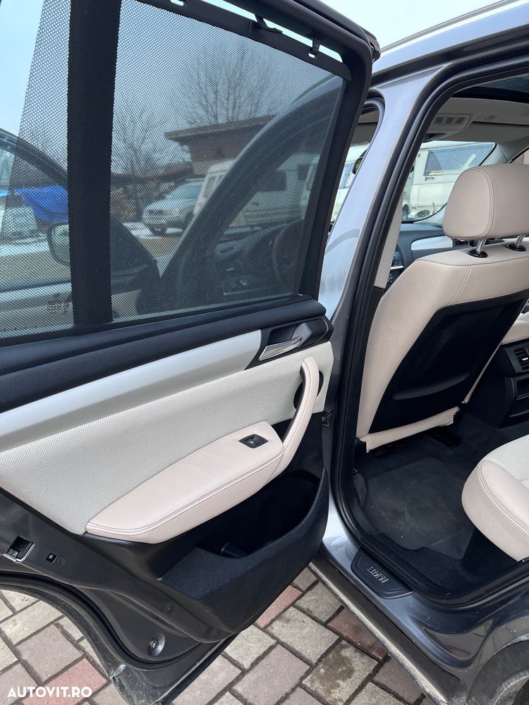 BMW X3 xDrive20d Aut. - 12