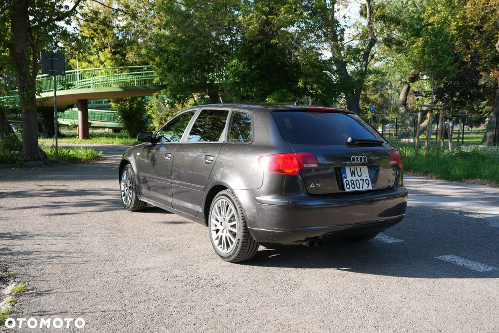 Audi A3 Sportback 2.0T FSI Attraction - 2