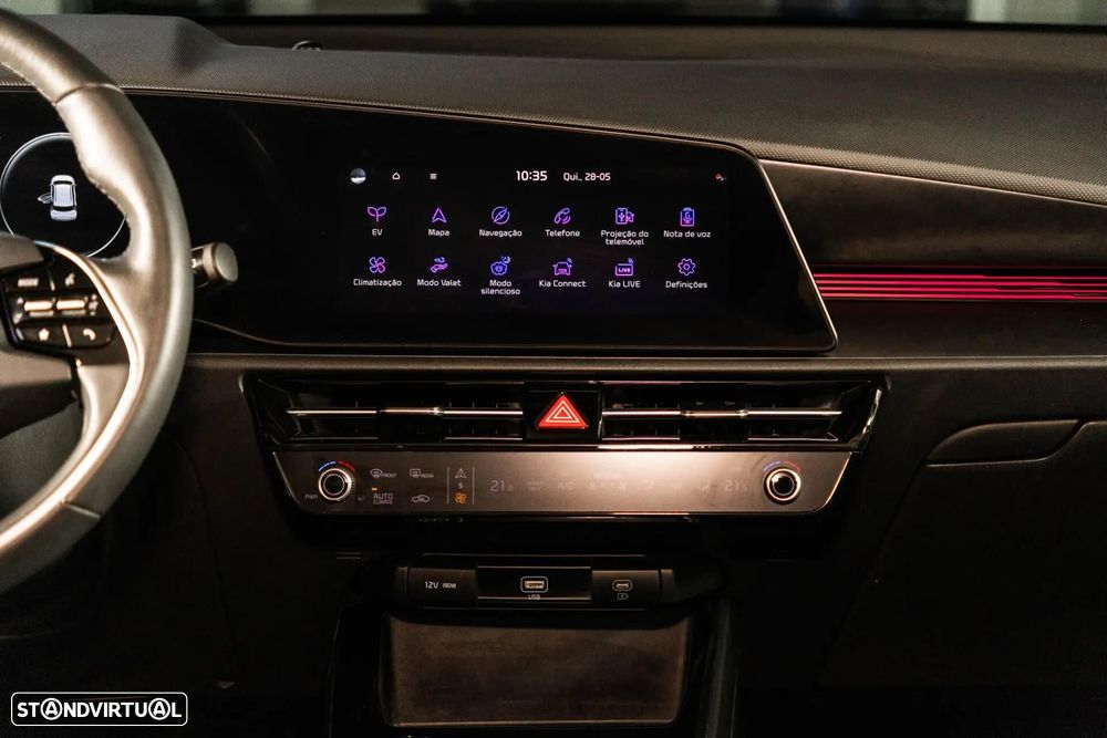 Kia Niro EV 64kWh Drive - 26