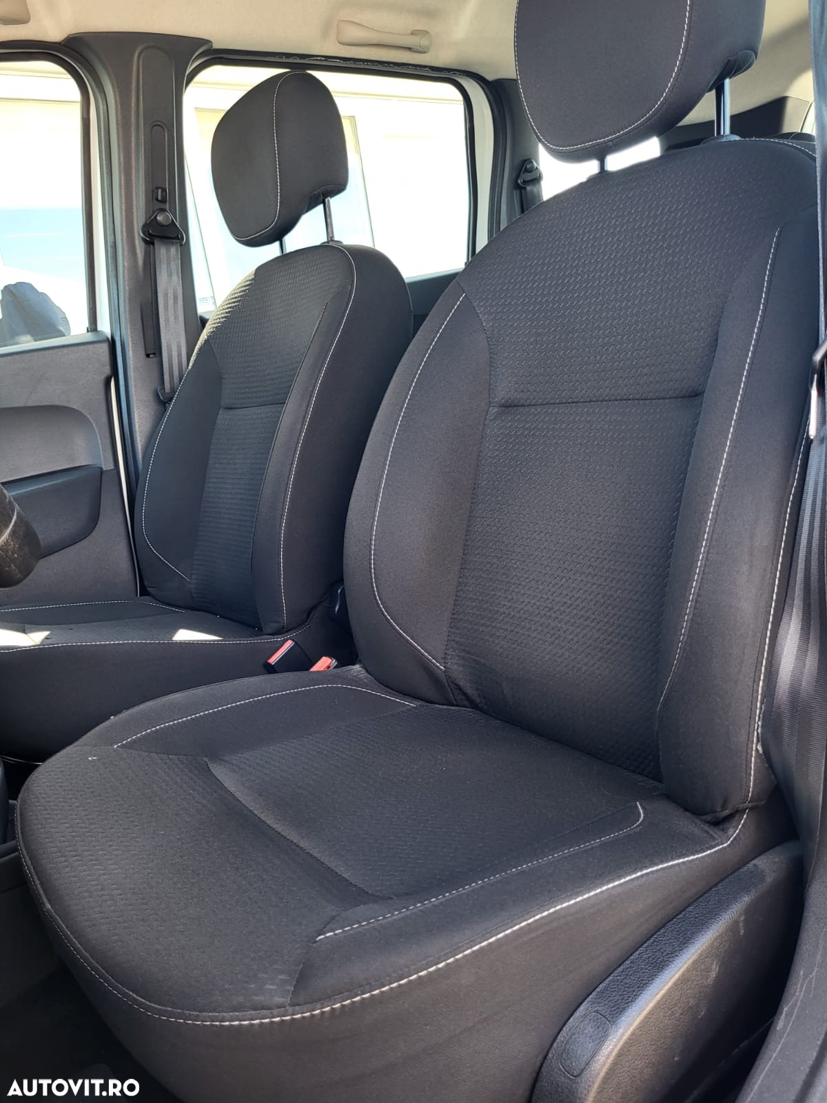 Dacia Lodgy 1.5 Blue dCi Laureate - 9