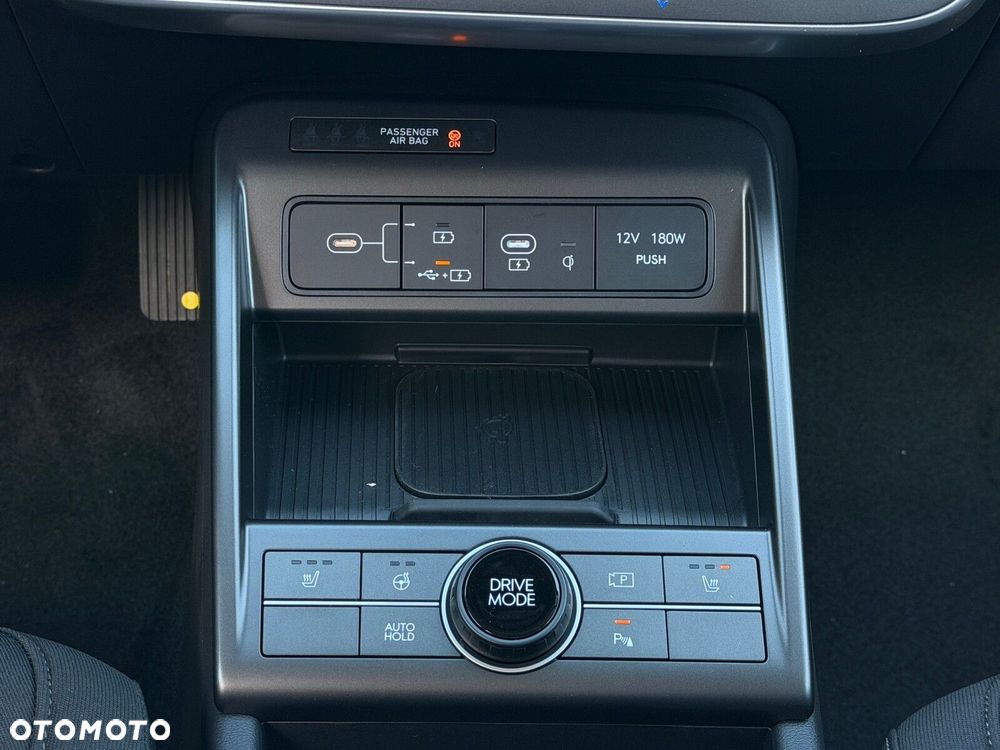 Hyundai Kona - 30