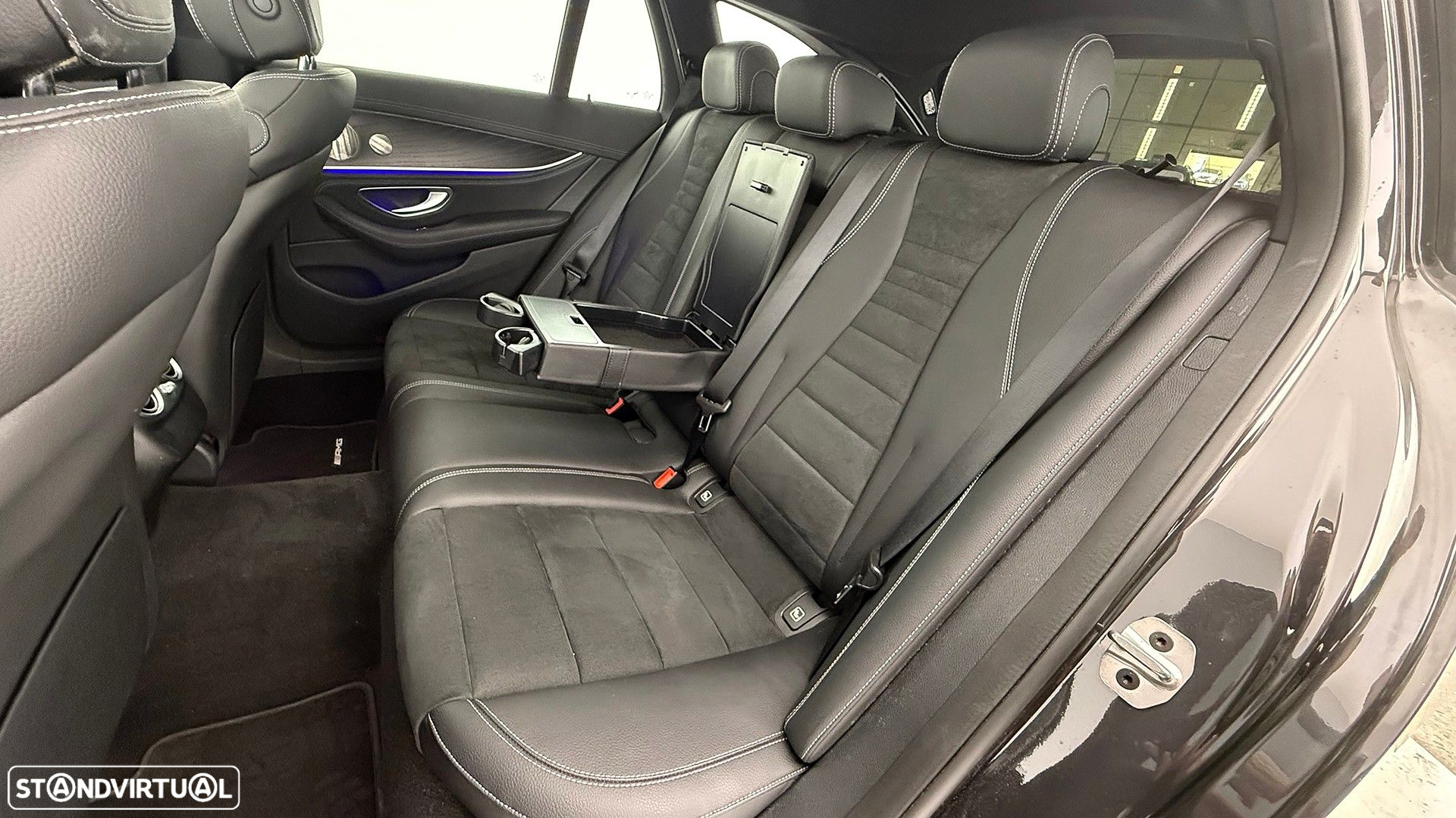 Mercedes-Benz E 300 de AMG Line - 50