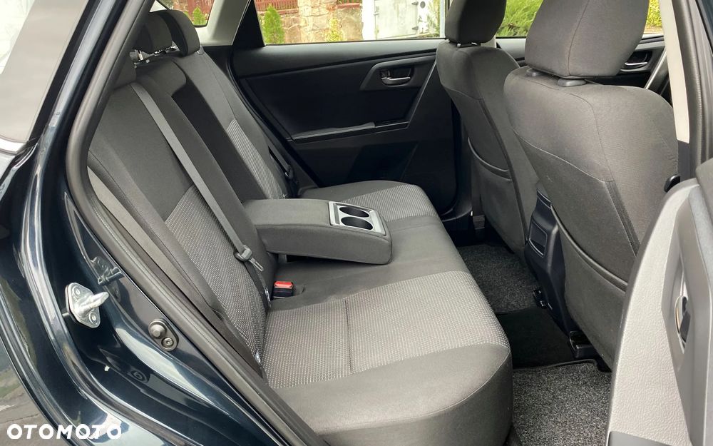 Toyota Auris 1.6 Executive - 21