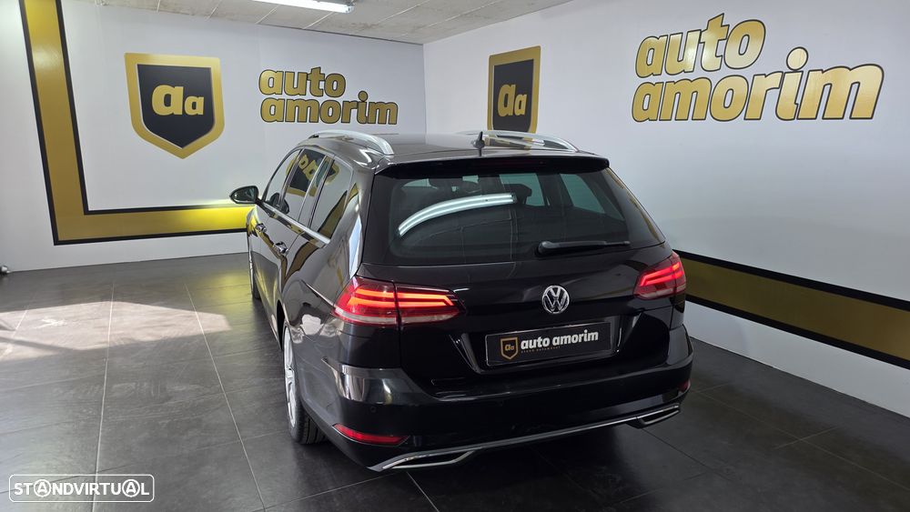 VW Golf Variant 1.6 TDi Highline DSG - 15