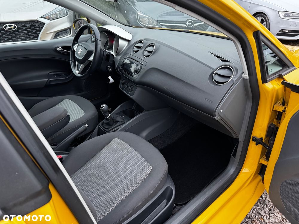 Seat Ibiza 1.4 16V Style - 24