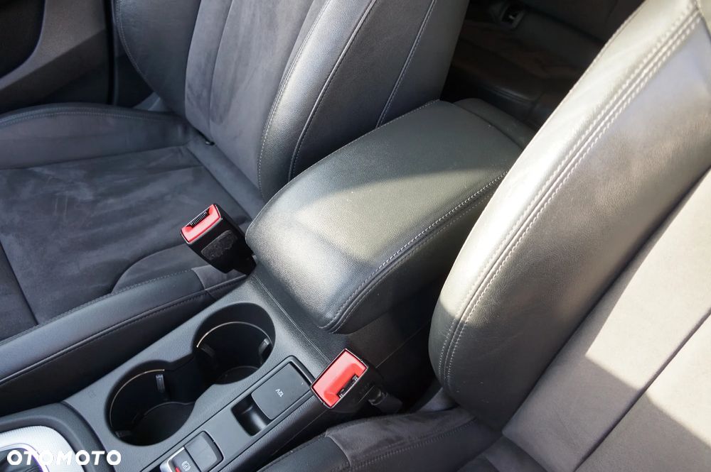 Audi Q3 2.0 TDI Quattro S tronic - 25