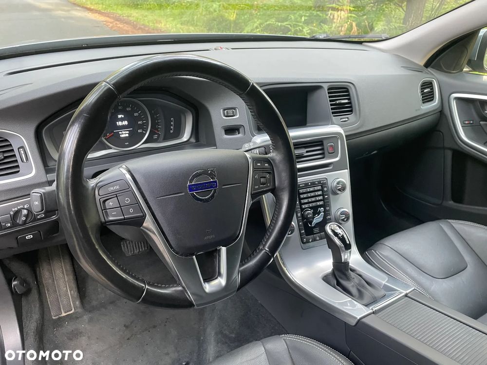 Volvo V60 T5 Geartronic Inscription - 17