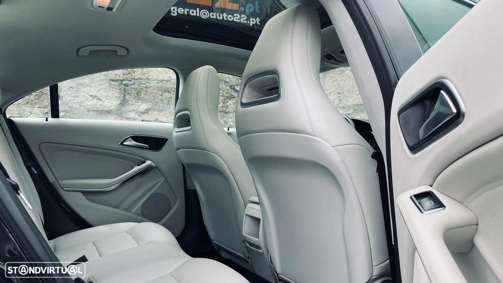 Mercedes-Benz CLA 220 - 23