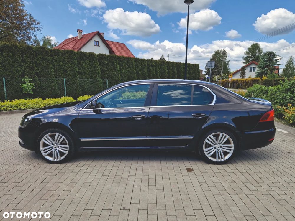 Skoda Superb 3.6 FSI 4x4 Elegance DSG - 4