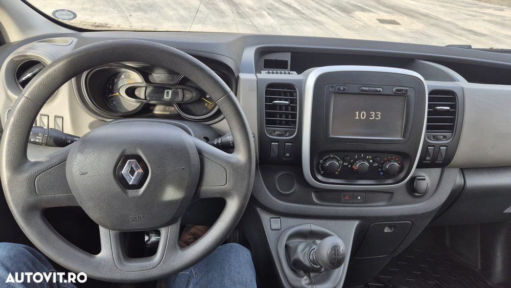 Renault Trafic ENERGY Grand Combi Authentique - 8