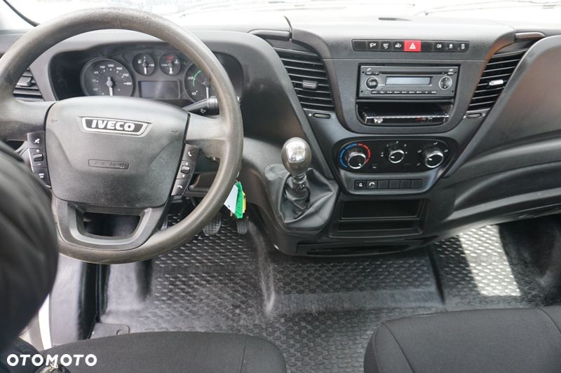 Iveco 35C15 skrzynia wywrotka żuraw HDS - 7