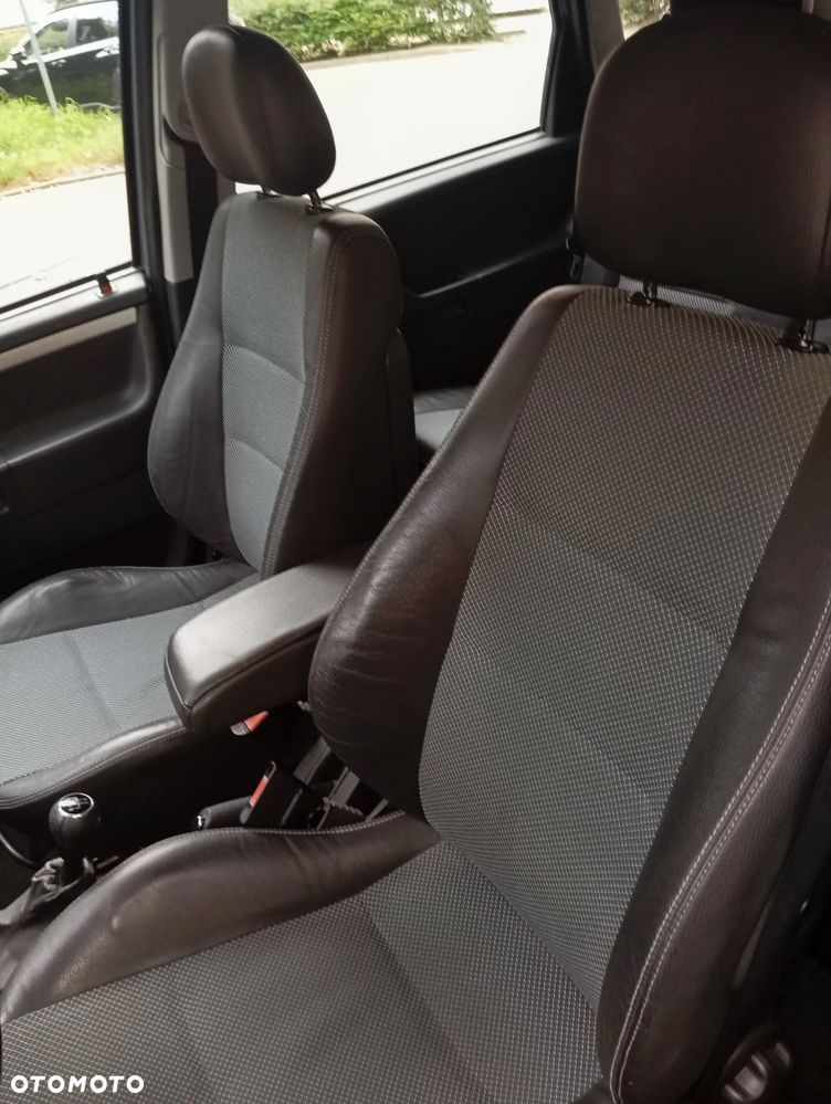 Opel Meriva 1.3 CDTI Enjoy - 13