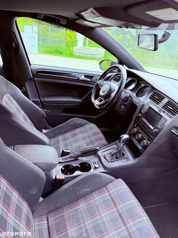 Volkswagen Golf GTI (BlueMotion Technology) DSG - 7
