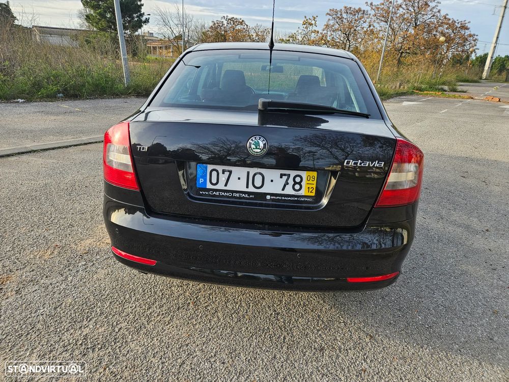 Skoda Octavia 1.6 TDI Ambiente - 5