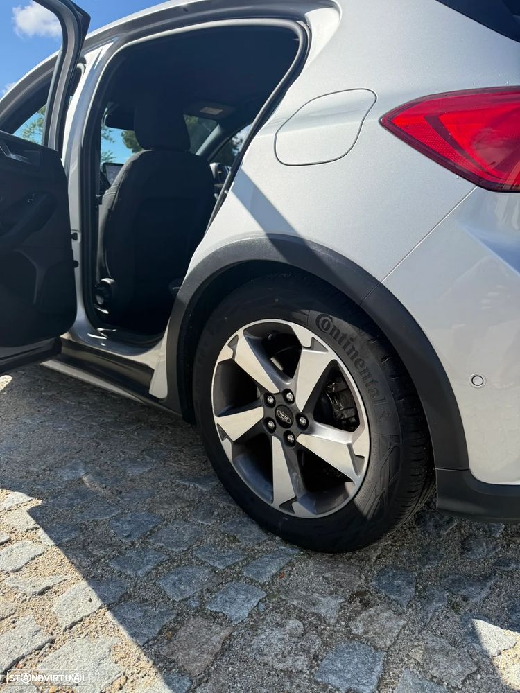 Ford Focus 1.0 EcoBoost Active Aut. - 5