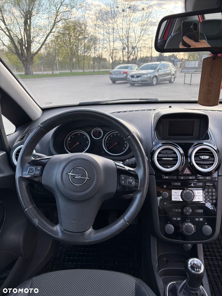 Opel Corsa 1.7 CDTI Cosmo - 10