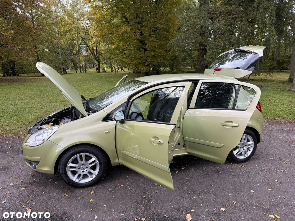 Opel Corsa 1.4 16V Innovation - 34