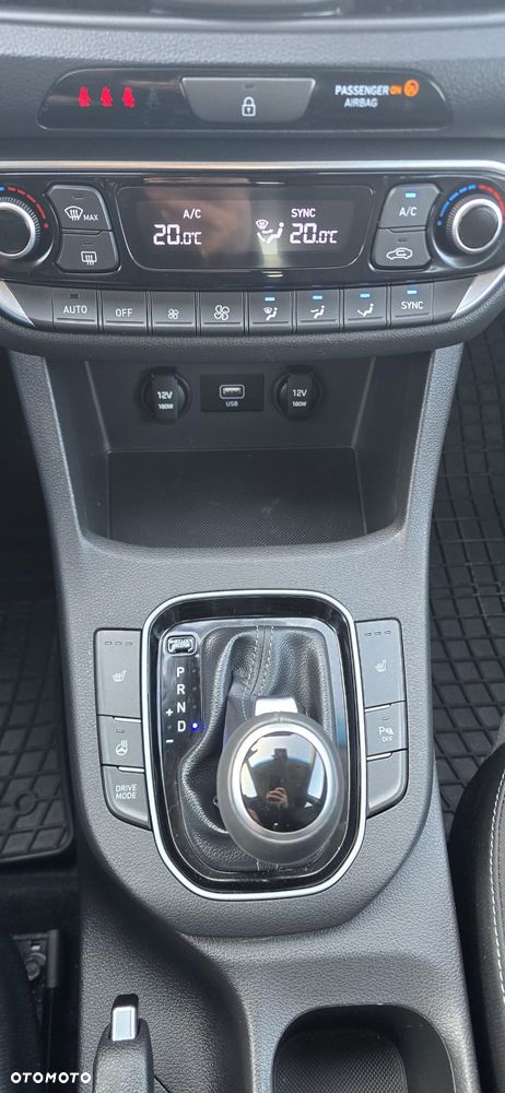 Hyundai i30 1.6 T-GDI Smart DCT - 10